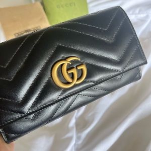 Authentic Gucci Marmont Continental Wallet